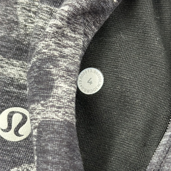 Lululemon Outrun the Elements 1/2 Zip Incognito Camo HTR Black - Picture 8 of 8